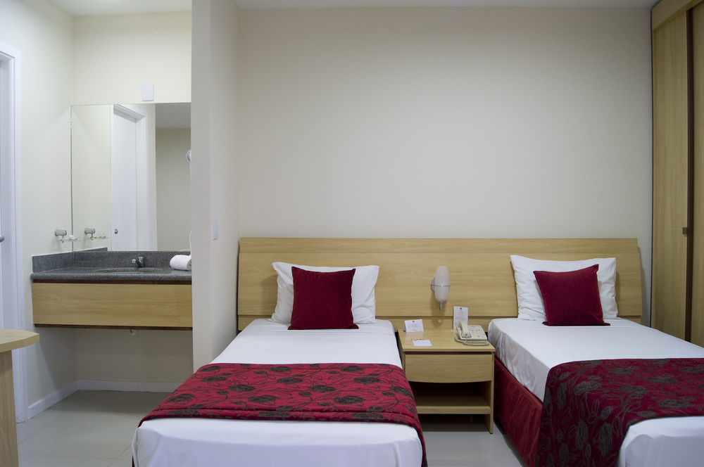 Bourbon Vitoria Hotel מראה חיצוני תמונה