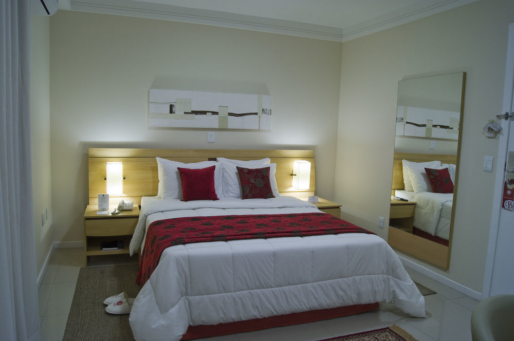 Bourbon Vitoria Hotel מראה חיצוני תמונה
