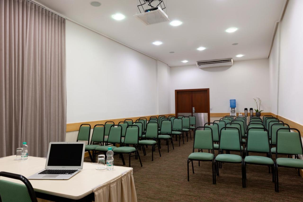 Bourbon Vitoria Hotel מראה חיצוני תמונה